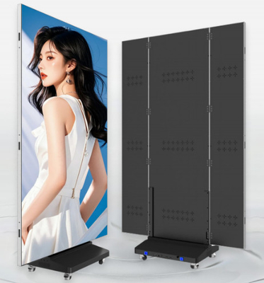 Το Trifoldable Indoor LED Poster Display είναι απρόσκοπτο και λαμπρό με ιδανικό για πολυτελείς εκθέσεις λιανικής πώλησης και φιλοξενία