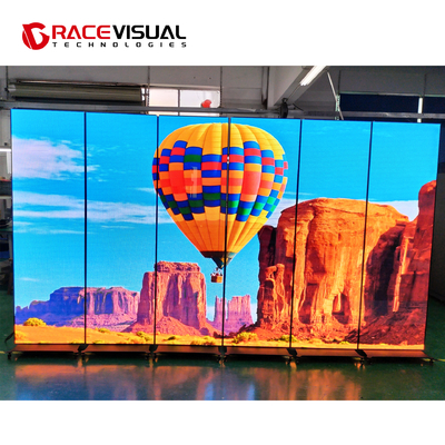 IP Series Indoor LED Posters Διάρκεια ζωής, εξοικονόμηση ενέργειας, πιστοποιημένη ποιότητα Επαρκής πυκνότητα 640x1920mm οθόνες με διάρκεια ζωής 100.000 ωρών Ιδανικά για καταστήματα πολυτελείας και διαφήμιση σε εσωτερικούς χώρους